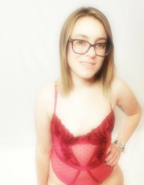 Innocenthotwifexxx