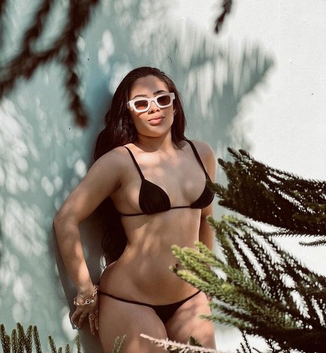 Nahá fotka uniklých OnlyFans od Vitoria Kelly