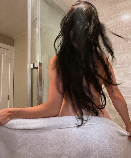 Foto di nudo di fuga di OnlyFans di Urbabysadie