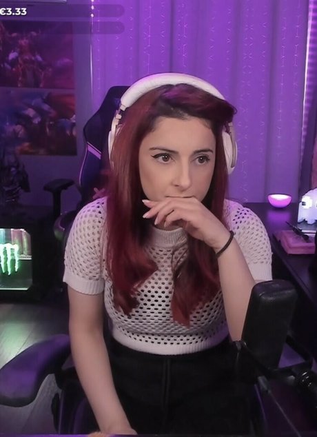 Nahá fotka uniklých OnlyFans od Anniefuchsia