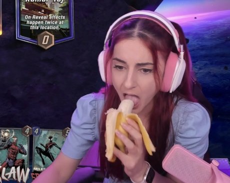 Anniefuchsia