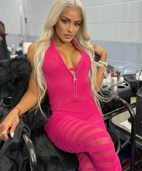 Zelina Vega