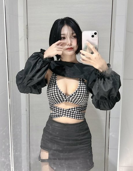 Foto nua vazada do OnlyFans de Chippu