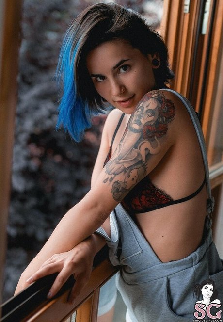 Suicidegirls