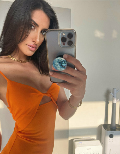 Naakte gelekte OnlyFans-foto van Bodybylorrie