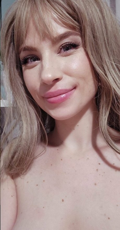 Claracosmiafree