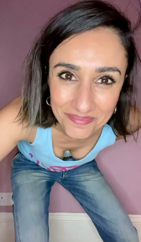 Anita Rani OnlyFans 유출 누드 사진