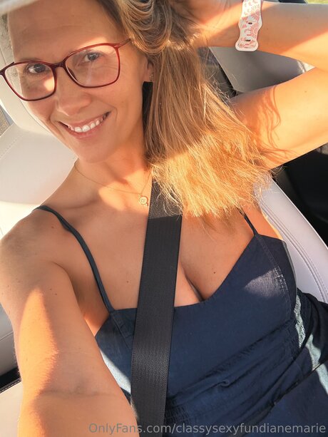 Foto nua vazada do OnlyFans de Classysexyfundianemarie