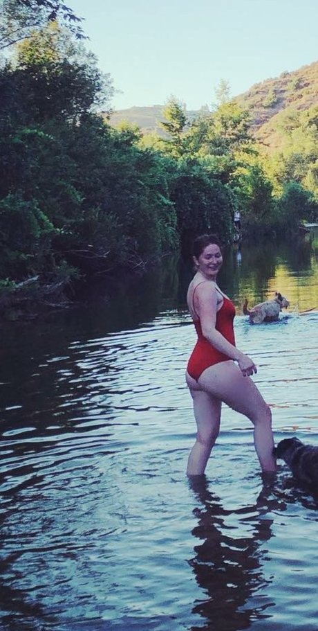Emma Kenney