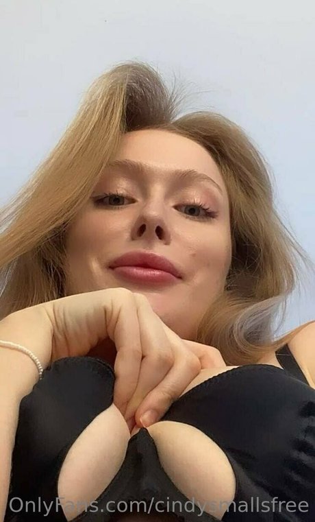 Foto di nudo di fuga di OnlyFans di Cindysmallsfree