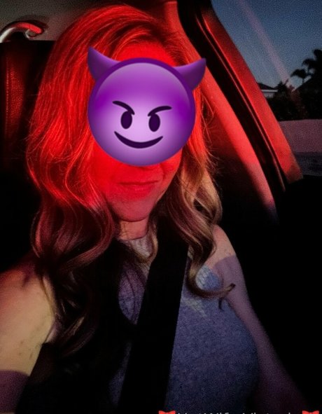 Hotwifevictoria