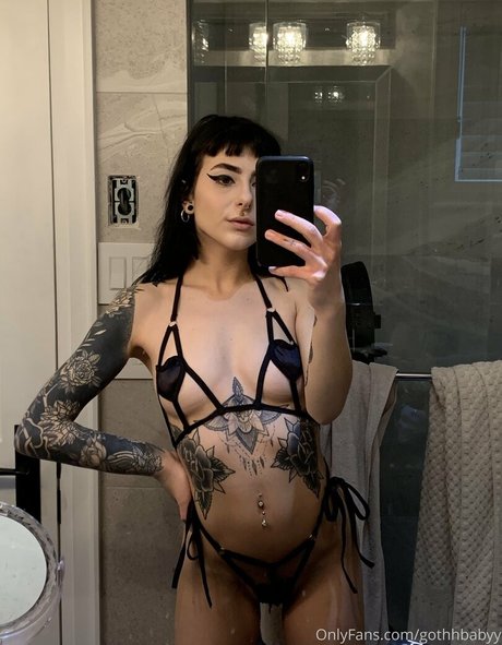 Gothhbabyy