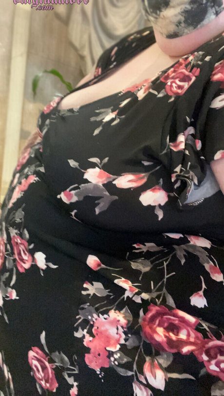 Ssbbwlunalove OnlyFans泄露裸照