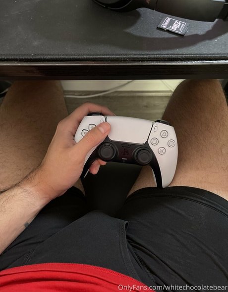 Naakte gelekte OnlyFans-foto van Whitechocolatebear