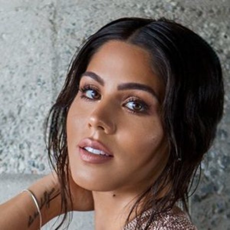 Nahá fotka uniklých OnlyFans od Megan Batoon
