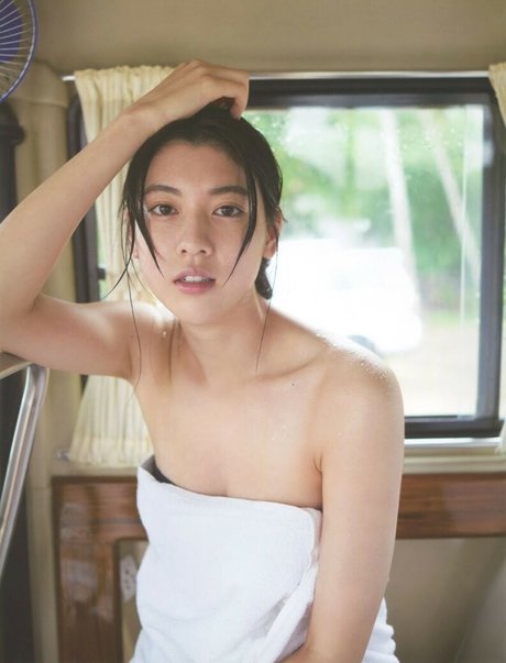 Ayaka Miyoshi