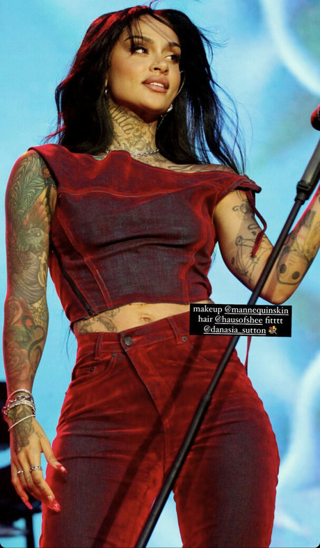 Nahá fotka uniklých OnlyFans od Kehlani