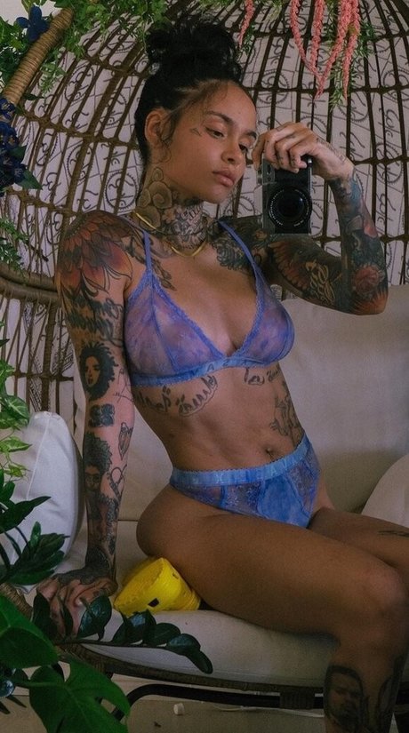 Nahá fotka uniklých OnlyFans od Kehlani