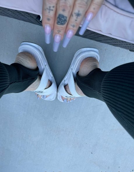 Goddessfendi