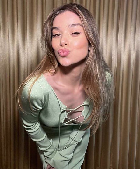 Hailee Steinfeld