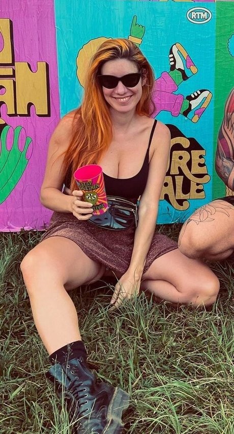 Mari Moon