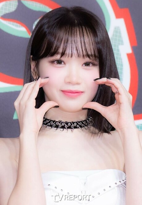 Kim Chaewon