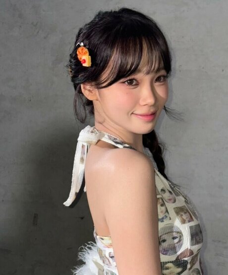 Kim Chaewon