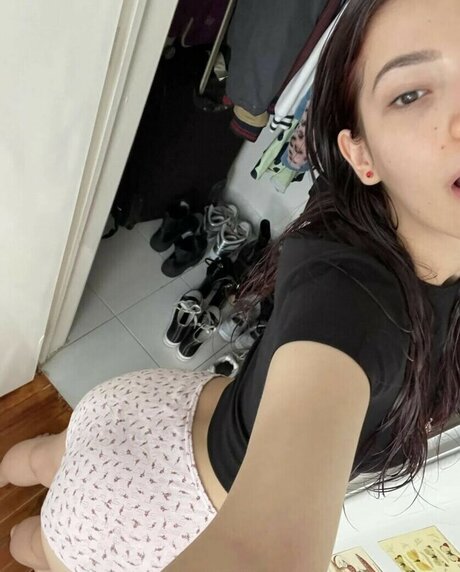 Nacktes geleaktes OnlyFans-Foto von Ixchy
