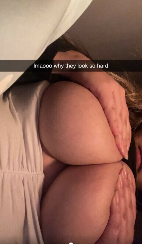 Naakte gelekte OnlyFans-foto van Mysenp4ihenny
