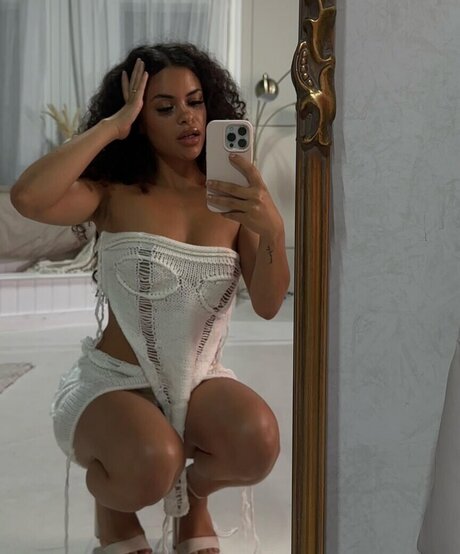 Nagie wyciekłe zdjęcie OnlyFans od Sad Shordies