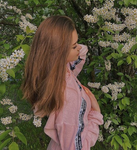 Naakte gelekte OnlyFans-foto van Alinazaozerskayaaa