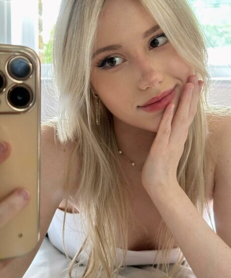 Naken lekkede OnlyFans-bilde av Kittymae
