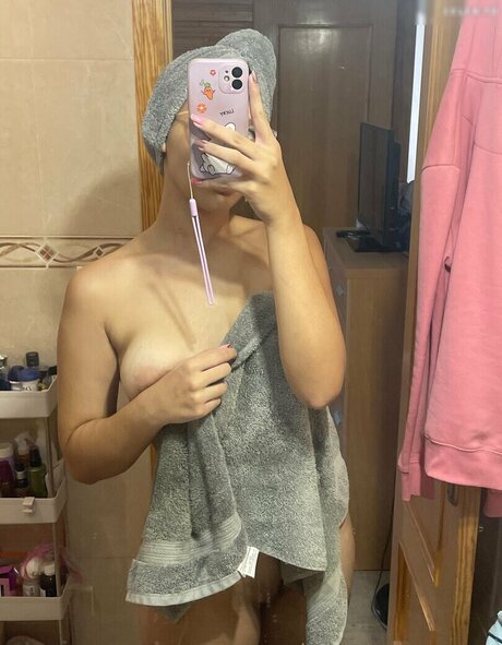 Kamila Cake OnlyFans 유출 누드 사진
