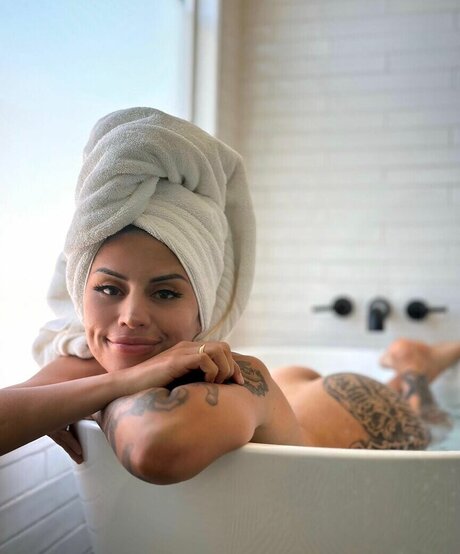 Breezy Foxx