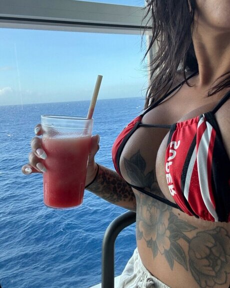 Breezy Foxx