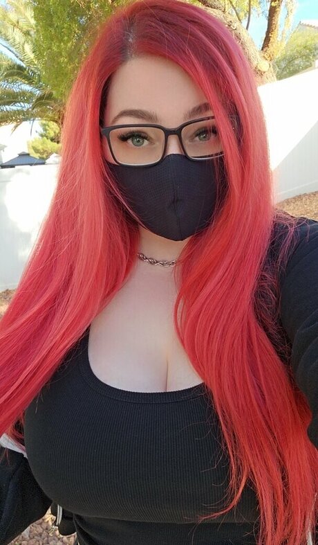 Alaston vuotanut OnlyFans-kuva Endraexe