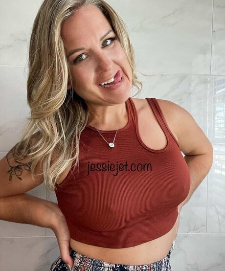 Naken lekkede OnlyFans-bilde av Jessika Rains Nurse Jess