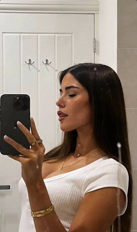 Clarissa Bea