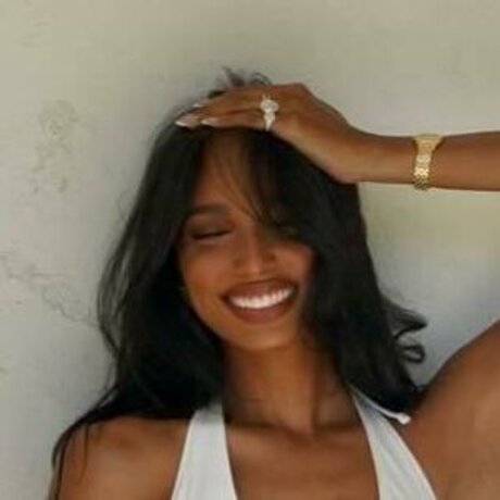 Naken lekkede OnlyFans-bilde av Jasmine Tookes