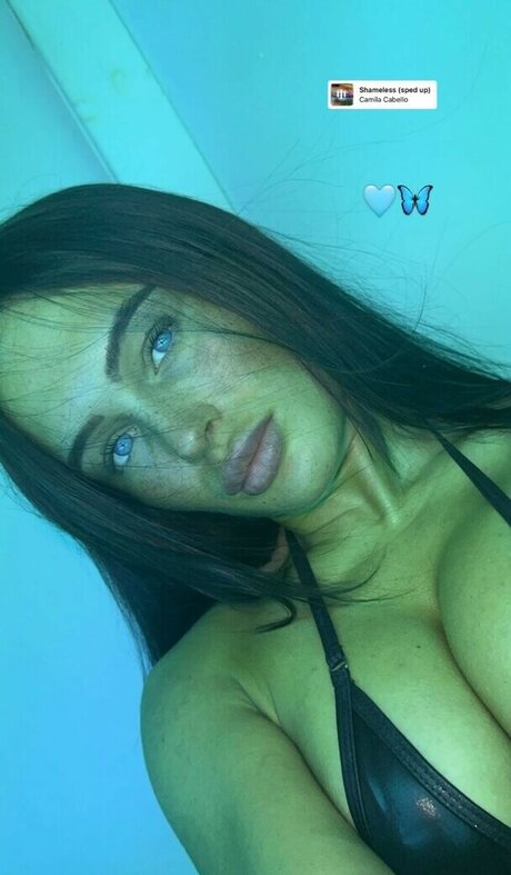 Nahá fotka uniklých OnlyFans od Ciara Wilmot