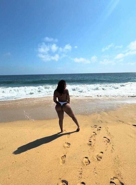 Naken lekkede OnlyFans-bilde av Queen Najia