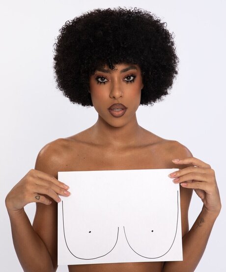 Naken lekkede OnlyFans-bilde av Yara Charry
