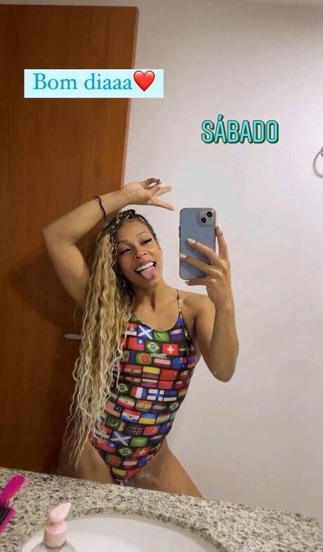 Alasti lekkinud OnlyFans-i pilt Lorrane Dos Santos