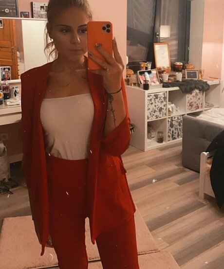 Naken lekkede OnlyFans-bilde av Wollnys