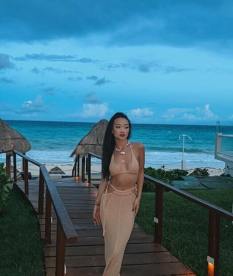 Nahá fotka uniklých OnlyFans od Callina Liang