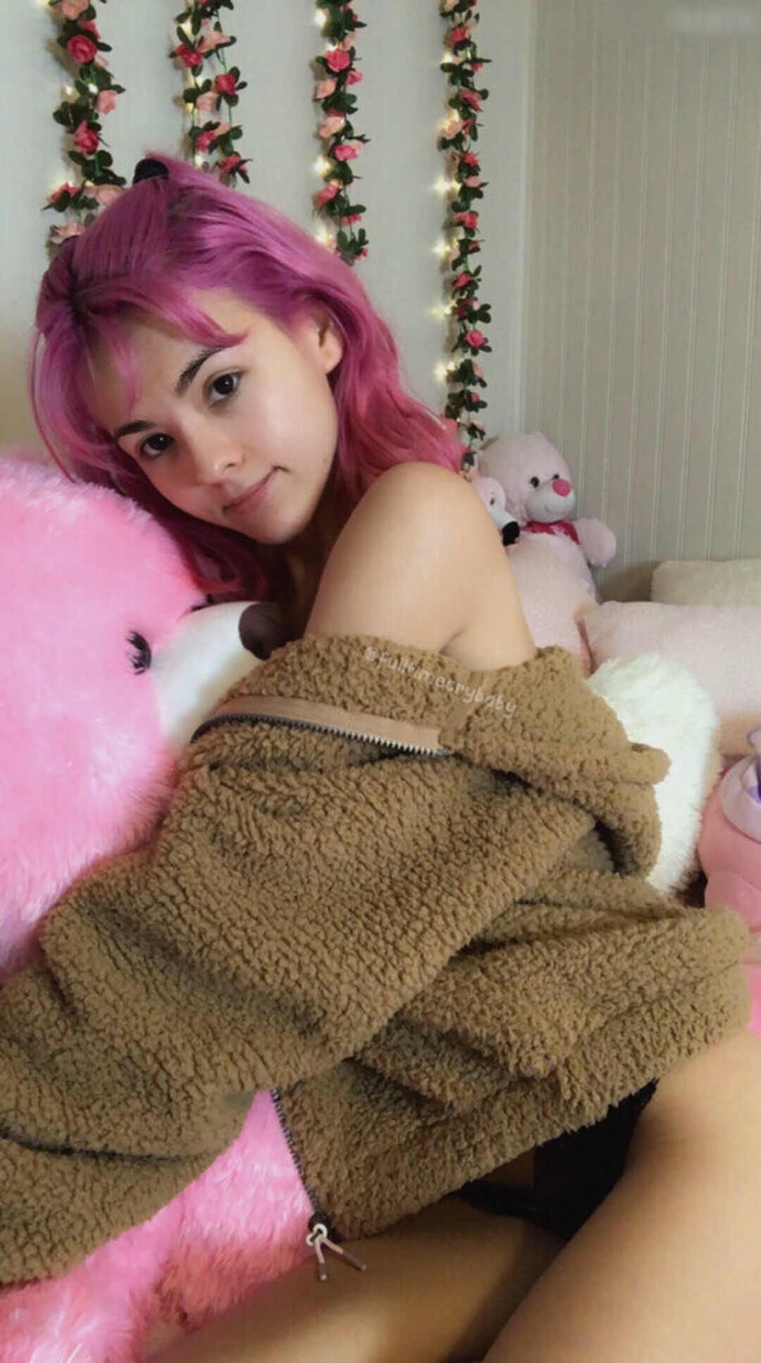 Nahá fotka uniklých OnlyFans od Luvcoregf Lex #1458