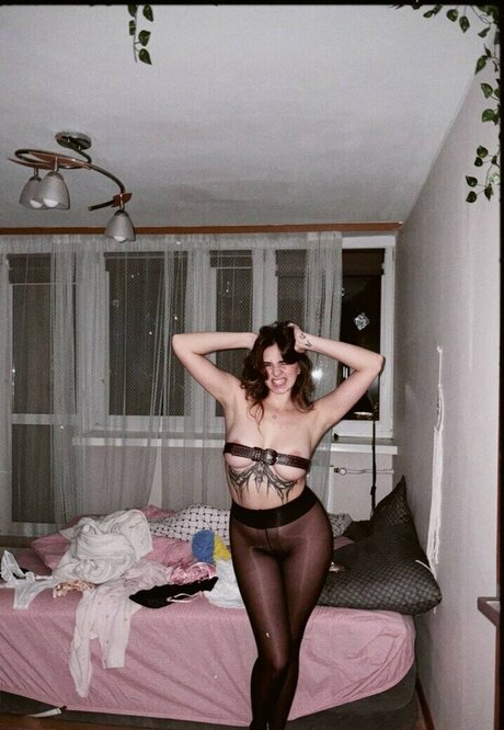 Naken lekkede OnlyFans-bilde av Yulkachash