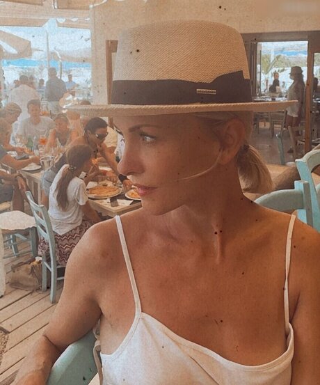 Janin Ullmann
