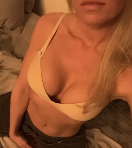 Marie84