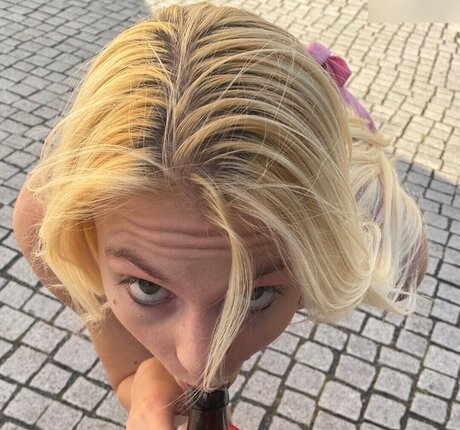 Mariia Well